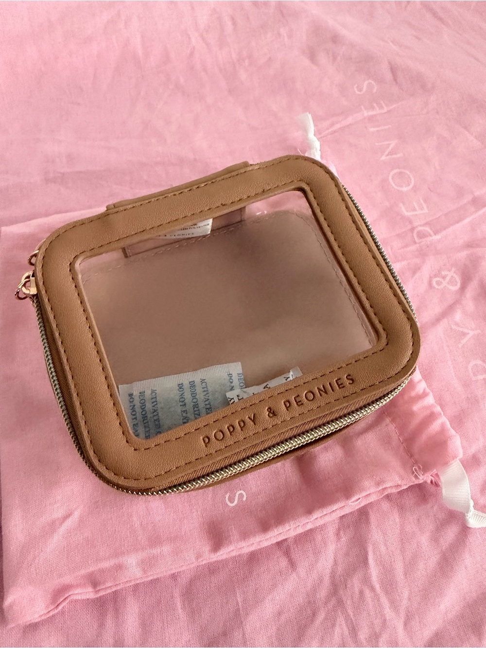 Poppy & Peonies Mocha Mousse mini ICU
